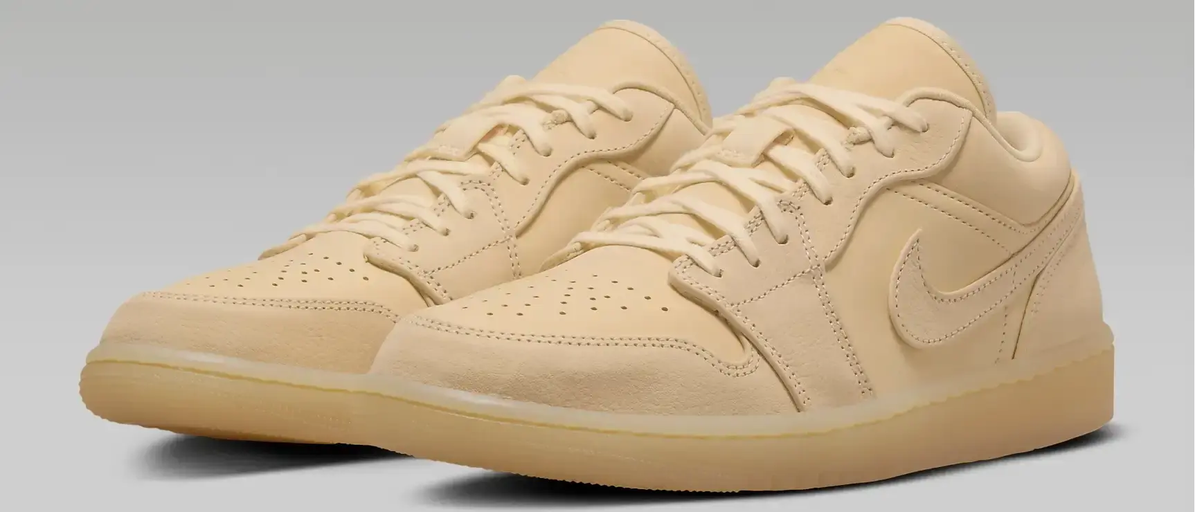 Nike Jordan 1 Low SE - FZ3972-294 Pale Vanilla / Metallic Gold