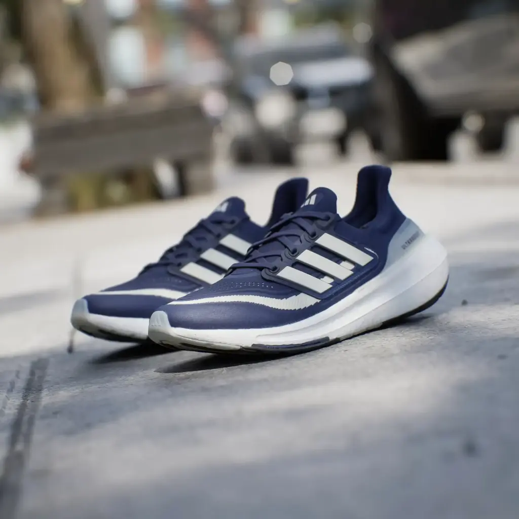 Giày Adidas Ultraboost Light - HP9203 Dark Blue / Cream White / Core Black