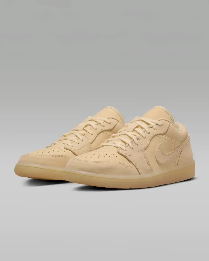 Giày Nike Air Jordan 1 Low SE - FZ3972-294 Pale Vanilla / Metallic Gold