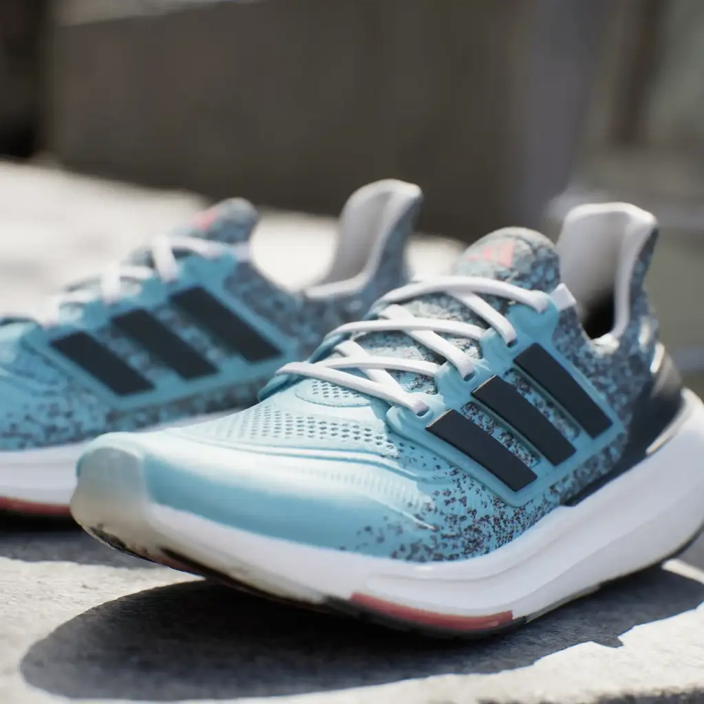 Giày Adidas Ultraboost Light - IE1694 - Xanh Lam (Light Aqua/Core Black)